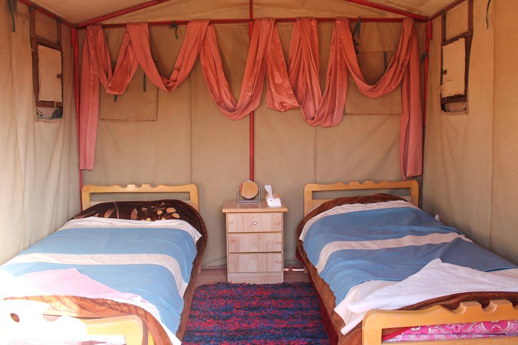 Rainbow Camp Hotell Wadi Rum Eksteriør bilde