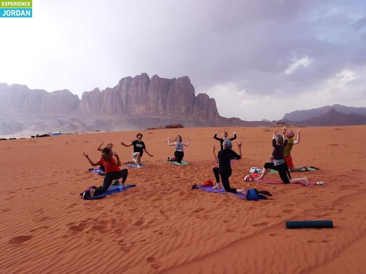 Rainbow Camp Hotell Wadi Rum Eksteriør bilde