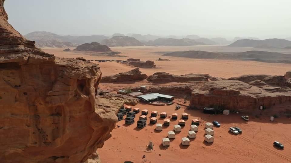 Rainbow Camp Hotell Wadi Rum Eksteriør bilde